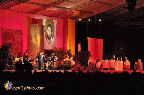 Nom de l'image : D2005464-1 — Description :