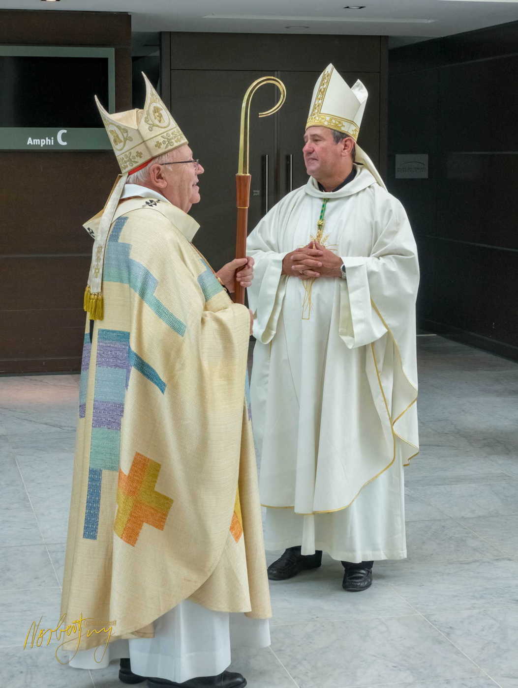 Nom de l'image : 266-S1101330 — Description :  S1101330