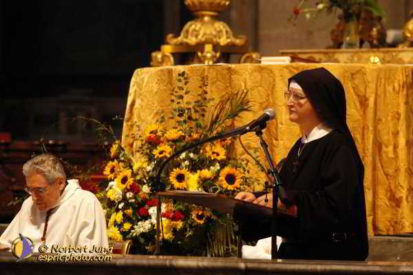 Nom de l'image : D1187691-1 — Description :  Paris - Toussaint 2004