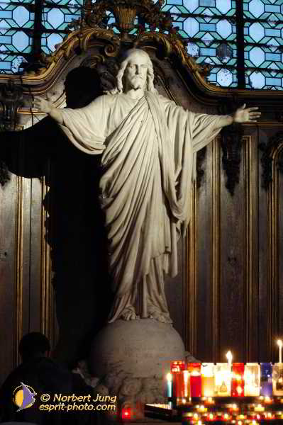 Nom de l'image : D1187807-1 — Description :  Paris - Toussaint 2004