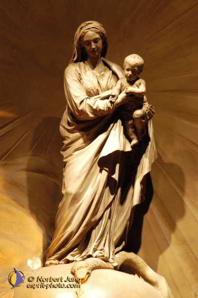 Nom de l'image : D1187822-1 — Description :  Paris - Toussaint 2004