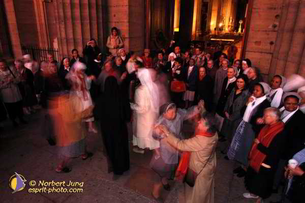 Nom de l'image : D1187952-1 — Description :  Paris - Toussaint 2004