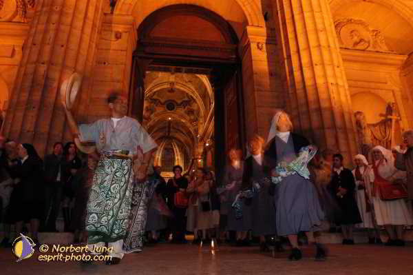 Nom de l'image : D1187990-1 — Description :  Paris - Toussaint 2004