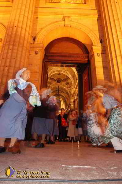 Nom de l'image : D1188003-1 — Description :  Paris - Toussaint 2004