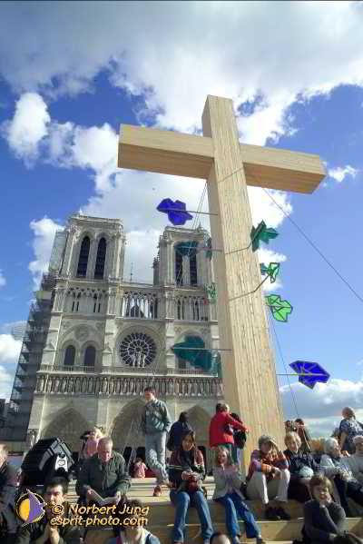 Nom de l'image : D1188G396-1 — Description :  Paris - Toussaint 2004