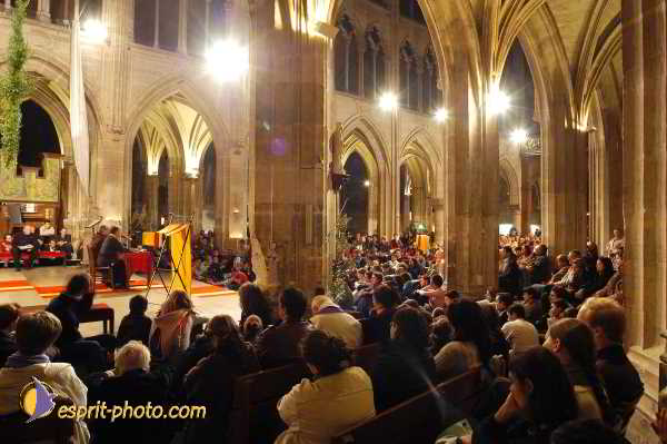 Nom de l'image : D1190356-1 — Description :  Paris - Toussaint 2004