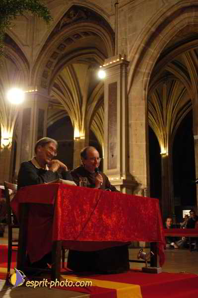 Nom de l'image : D1190381-1 — Description :  Paris - Toussaint 2004