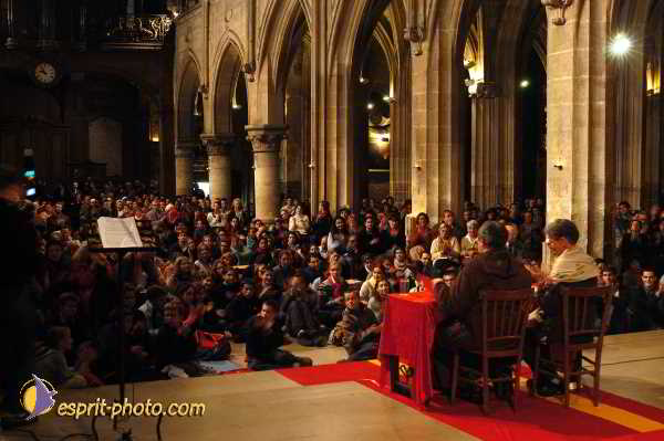 Nom de l'image : D1190531-1 — Description :  Paris - Toussaint 2004