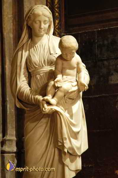 Nom de l'image : D1190547-1 — Description :  Paris - Toussaint 2004