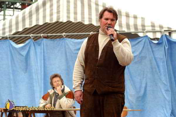 Nom de l'image : D1190062-1 — Description :  Paris - Toussaint 2004