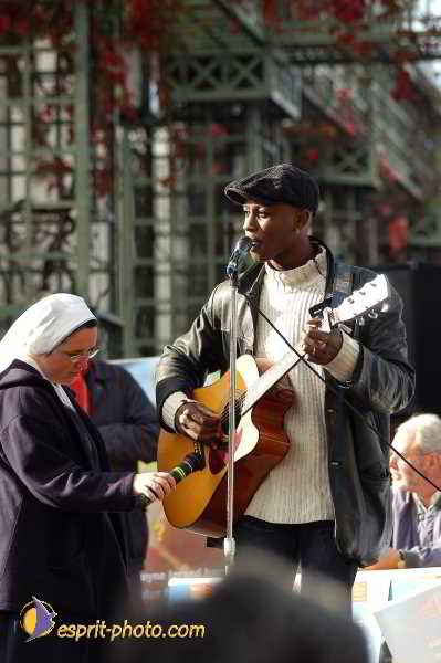 Nom de l'image : D1190111-1 — Description :  Paris - Toussaint 2004