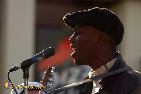 Nom de l'image : D1190132-1 — Description :  Paris - Toussaint 2004