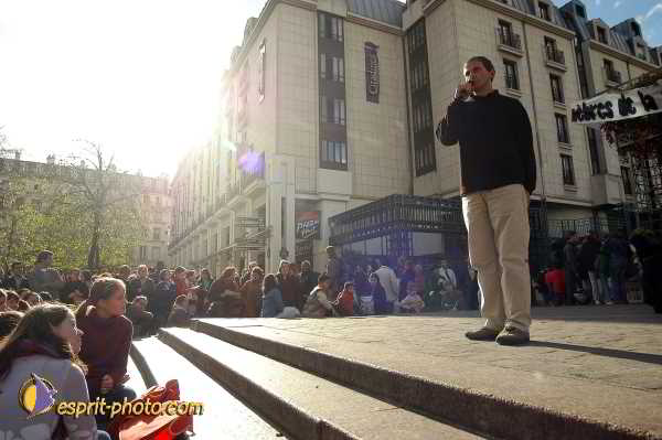 Nom de l'image : D1190145-1 — Description :  Paris - Toussaint 2004