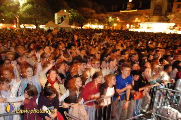 Nom de l'image : D1191215-1 — Description :  Paris - Toussaint 2004