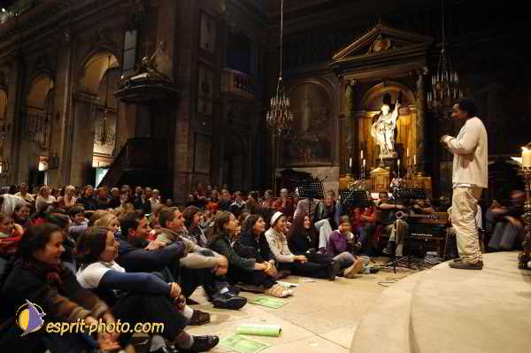 Nom de l'image : D1189706-1 — Description :  Paris - Toussaint 2004