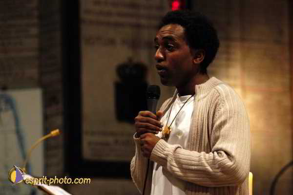 Nom de l'image : D1189721-1 — Description :  Paris - Toussaint 2004