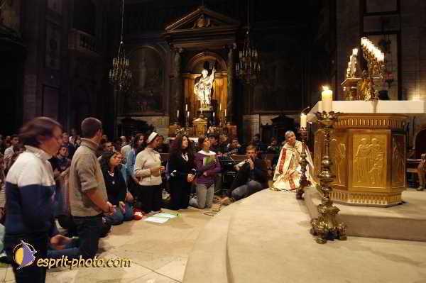 Nom de l'image : D1189805-1 — Description :  Paris - Toussaint 2004