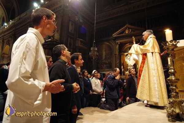 Nom de l'image : D1189851-1 — Description :  Paris - Toussaint 2004