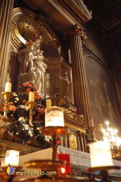 Nom de l'image : D1189949-1 — Description :  Paris - Toussaint 2004