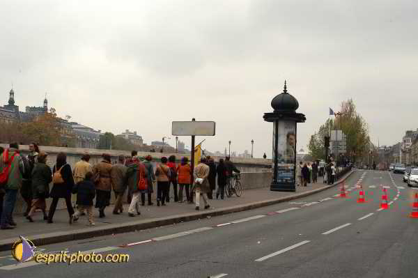 Nom de l'image : D1191878-1 — Description :  Paris - Toussaint 2004