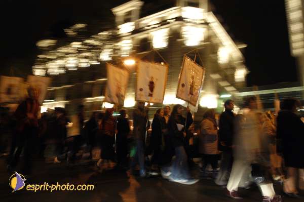 Nom de l'image : D1187163-1 — Description :  Paris - Toussaint 2004