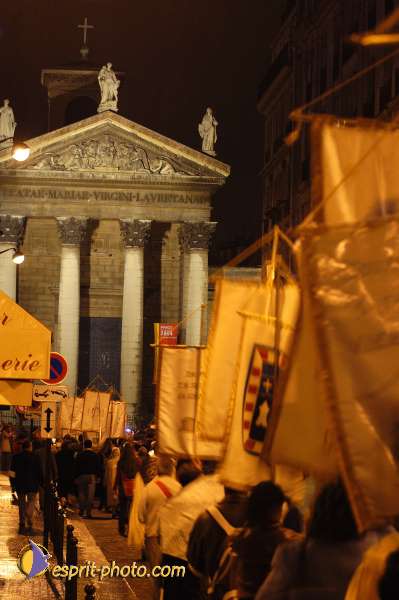 Nom de l'image : D1187213-1 — Description :  Paris - Toussaint 2004