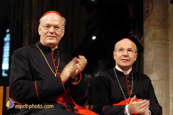 Nom de l'image : D1190700-1 — Description :  Paris - Toussaint 2004