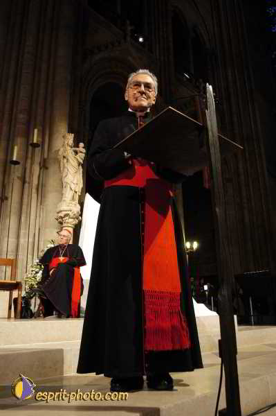 Nom de l'image : D1190755-1 — Description :  Paris - Toussaint 2004