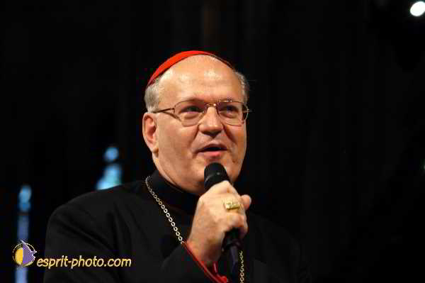 Nom de l'image : D1190772-1 — Description :  Paris - Toussaint 2004