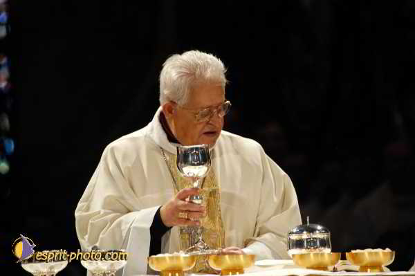 Nom de l'image : D1190983-1 — Description :  Paris - Toussaint 2004