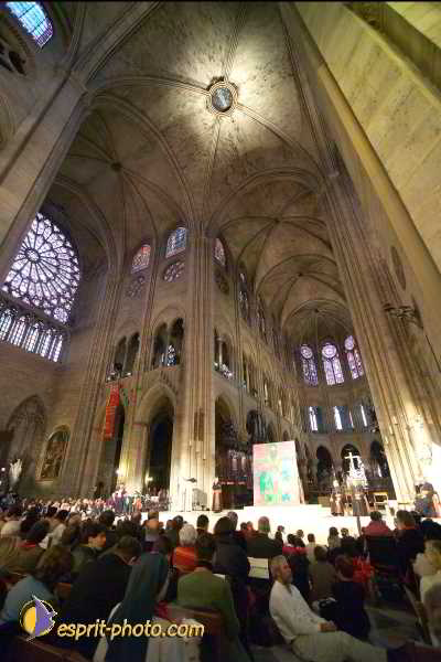 Nom de l'image : D1191G655-1 — Description :  Paris - Toussaint 2004