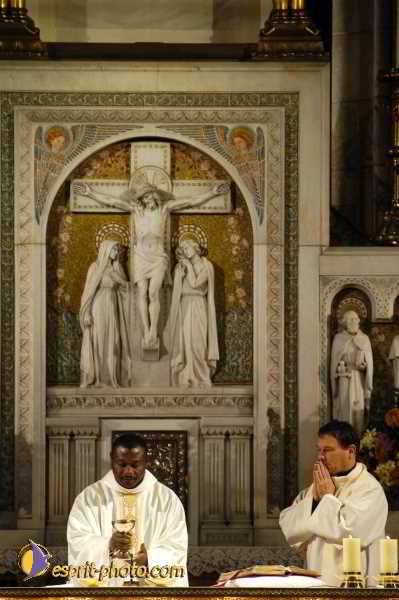 Nom de l'image : D1189013-1 — Description :  Paris - Toussaint 2004