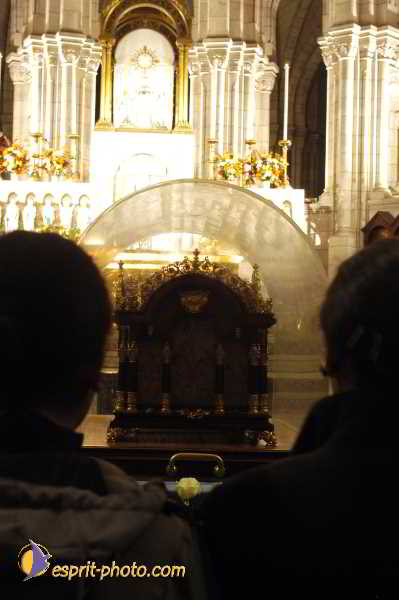 Nom de l'image : D1189048-1 — Description :  Paris - Toussaint 2004