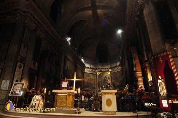 Nom de l'image : D1188976-1 — Description :  Paris - Toussaint 2004