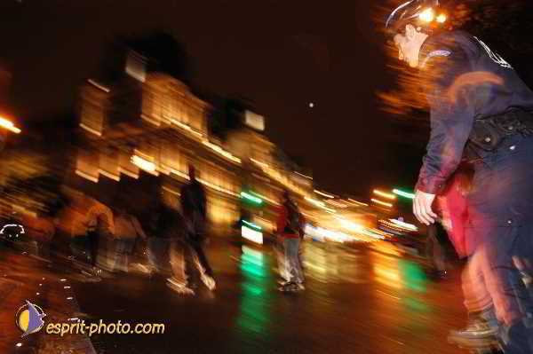 Nom de l'image : D1188894-1 — Description :  Paris - Toussaint 2004