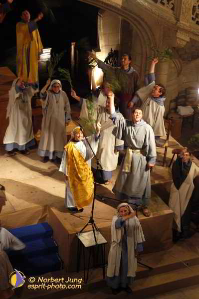 Nom de l'image : D1188245-1 — Description :  Paris - Toussaint 2004