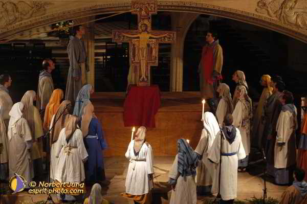 Nom de l'image : D1188301-1 — Description :  Paris - Toussaint 2004