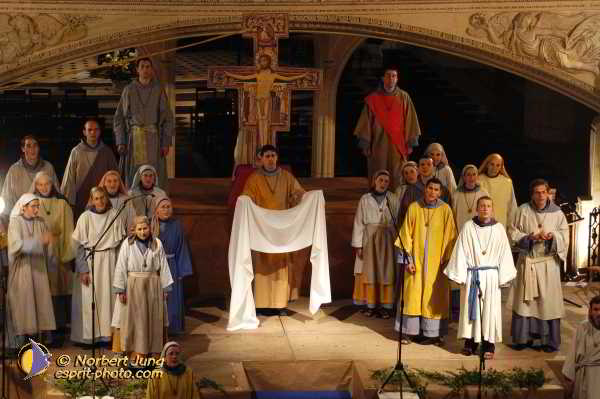 Nom de l'image : D1188309-1 — Description :  Paris - Toussaint 2004