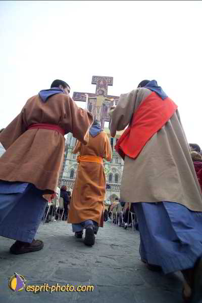 Nom de l'image : D1191G705-1 — Description :  Paris - Toussaint 2004