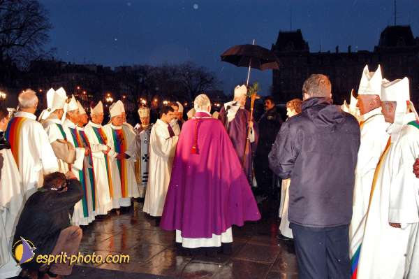 Nom de l'image : D1213463-1 — Description :  Monseigneur Vingt-Trois - Installation comme archévêque de Paris