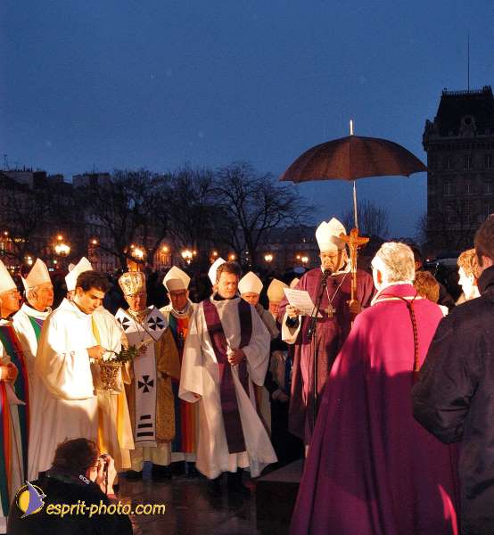 Nom de l'image : D1213470-2 — Description :  Monseigneur Vingt-Trois - Installation comme archévêque de Paris