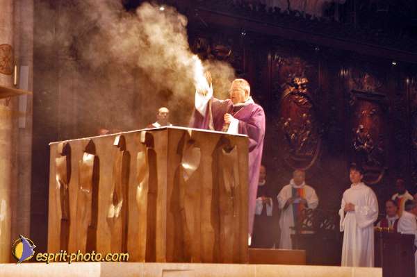 Nom de l'image : D1213504-1 — Description :  Monseigneur Vingt-Trois - Installation comme archévêque de Paris