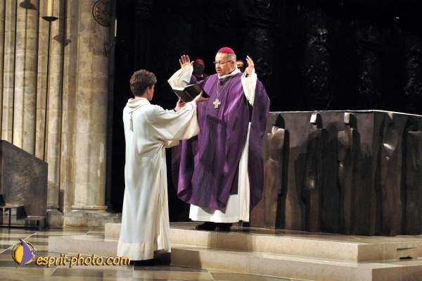 Nom de l'image : D1213626-1 — Description :  Monseigneur Vingt-Trois - Installation comme archévêque de Paris