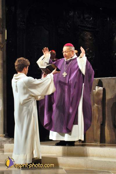 Nom de l'image : D1213629-1 — Description :  Monseigneur Vingt-Trois - Installation comme archévêque de Paris