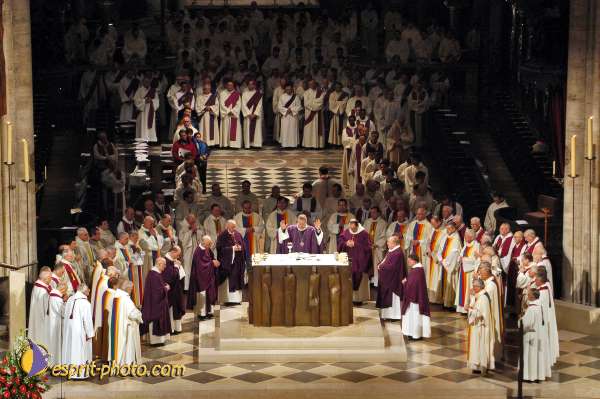 Nom de l'image : D1213846-1 — Description :  Monseigneur Vingt-Trois - Installation comme archévêque de Paris