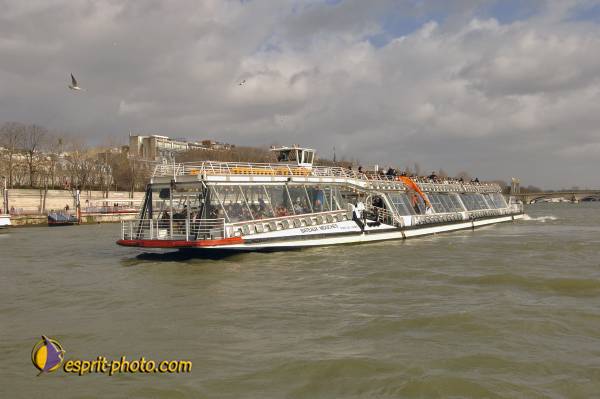 Nom de l'image : E2063752_1 — Description :