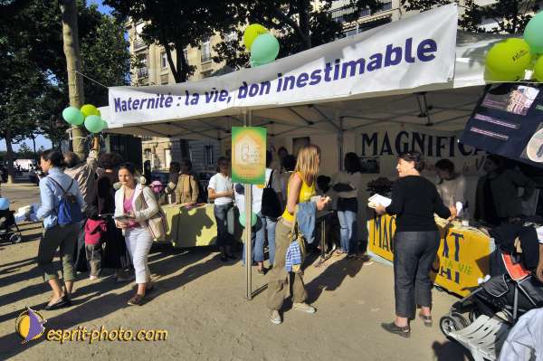 Nom de l'image : D2019589-1 — Description :  Pâques 2005 à Seville (Espagne-Andalusie)