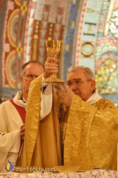 Nom de l'image : E00072680-1 — Description :  Colloque de l'asociation enfance et Sainteté