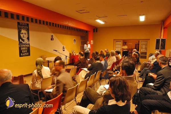 Nom de l'image : E00072717-1 — Description :  Colloque de l'asociation enfance et Sainteté