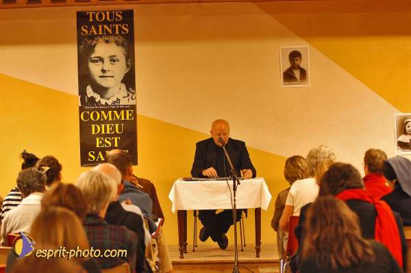 Nom de l'image : E00072797-1 — Description :  Colloque de l'asociation enfance et Sainteté